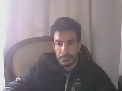 elkike1980 online show from May 13, 5:10 pm