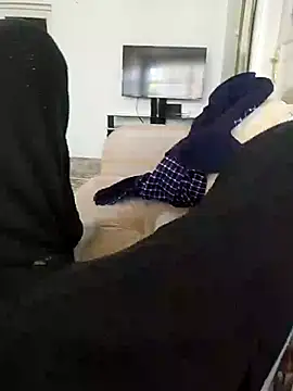Snapshot of Atabey_65 chatting on October 3, 12:43 pm Atabey 65 online show from October 3, 12:43 pm
