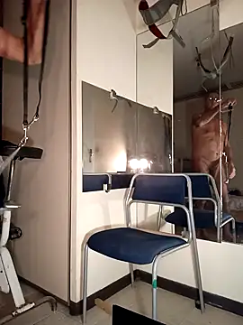 ActifBoy06 online show from November 25, 9:06 pm