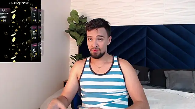 Edward max online show from December 6, 4:03 am