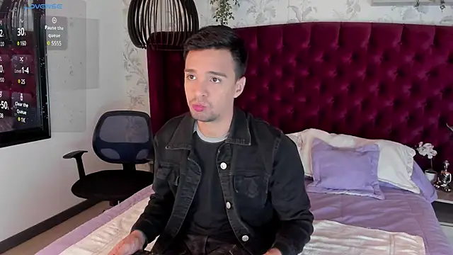 Edward max online show from January 10, 3:39 am