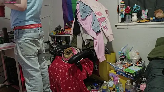 tallnerdyguy online show from March 29, 3:28 am