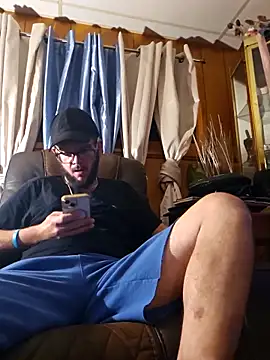 hungverrec online show from September 27, 7:06 am