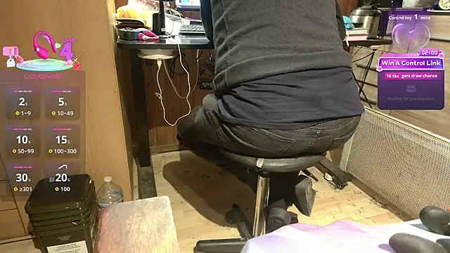 misteryman1956 online show from March 12, 7:05 am