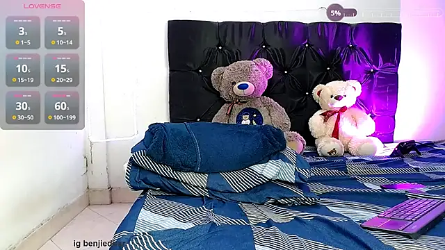 benji hoter online show from September 20, 9:15 pm