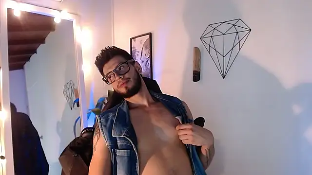 Colby brown03 online show from March 1, 8:41 pm