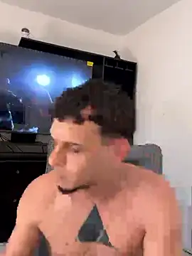 ArturoDelgado1 online show from March 25, 5:28 pm