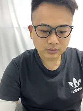 lixiaoshuai8 online show from March 16, 7:45 am