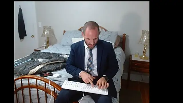 TheNakedPreacher online show from November 19, 10:48 am