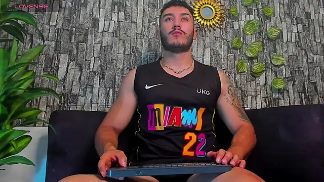 Zionmattis online show from March 9, 7:48 pm