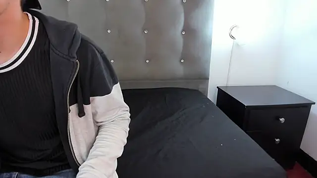 Angel Cuervo online show from December 13, 12:17 pm