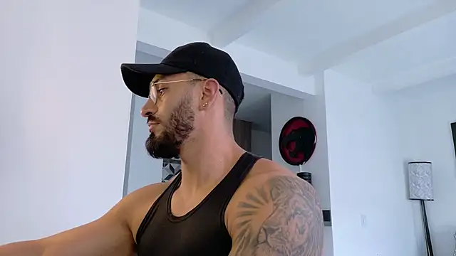 tony muscle online show from January 16, 8:33 pm