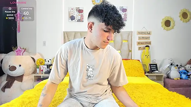 patrick sanzz online show from February 6, 8:45 pm