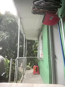 Jestebanano online show from April 16, 12:27 pm