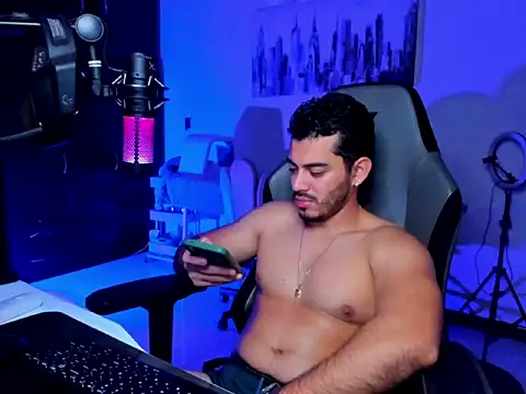 BrunoD31 online show from April 10, 6:20 am