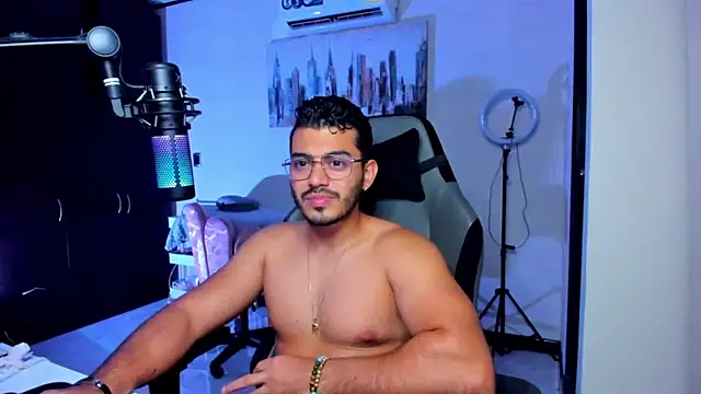 BrunoD31 online show from October 24, 3:08 am