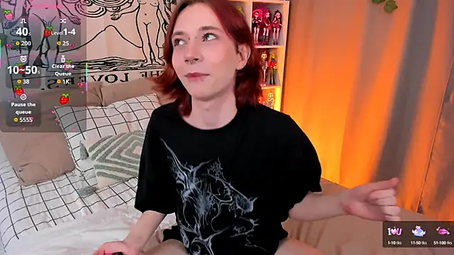 Snapshot of dani_murrr chatting on September 24, 8:18 pm dani murrr online show from September 24, 8:18 pm