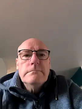 bogland33 online show from March 16, 8:07 am