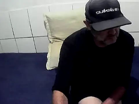 pierdona online show from March 25, 8:57 pm