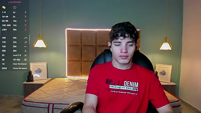 AlejooTwink online show from October 3, 12:37 am