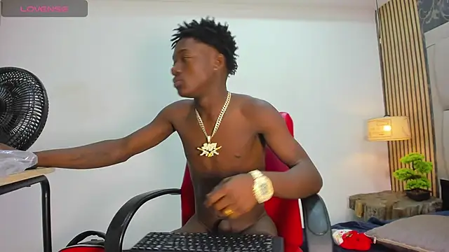 chimi88 online show from December 10, 11:32 am