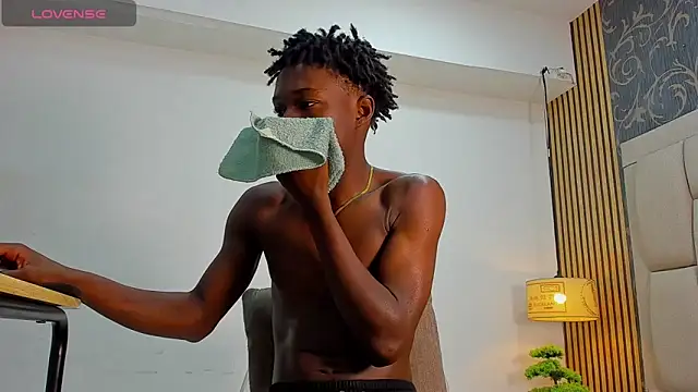 chimi88 online show from March 11, 11:23 am