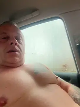 Snapshot of JakubW79 chatting on December 5, 12:33 pm JakubW79 online show from December 5, 12:33 pm