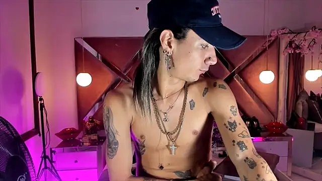 georgie latin99 online show from November 27, 3:05 pm