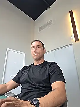 Lucas   81 online show from June 8, 6:31 pm