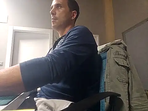 Lucas   81 online show from October 27, 7:38 pm