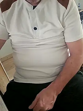 KnownObligation1 online show from February 15, 8:45 am