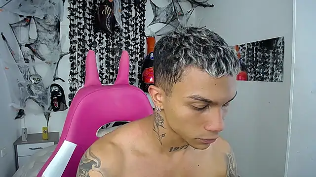 Leonard Price online show from October 24, 9:33 am