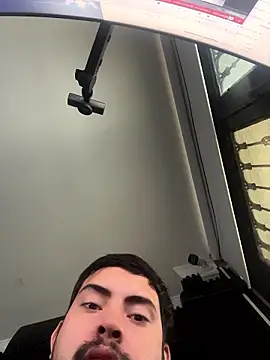 Leandro GB online show from July 18, 11:59 am