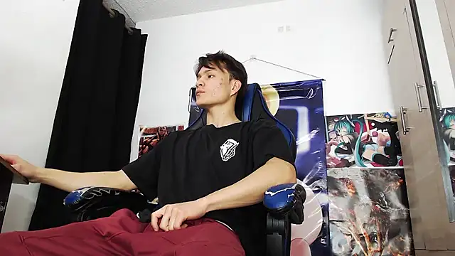 sr jaeger online show from December 19, 1:41 pm