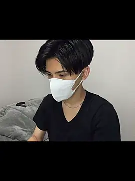 Lio kun online show from April 7, 1:11 pm