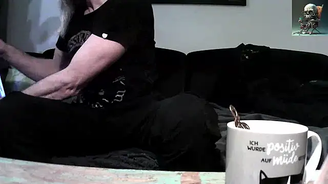 Kingsscepter online show from December 2, 9:15 pm