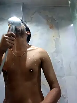 skinnyyyyyyyyy online show from April 8, 4:35 am