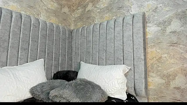 andy 0018 online show from March 5, 7:06 pm