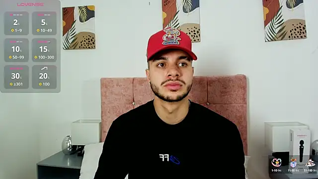 Snapshot of Amadeo_Wild chatting on September 24, 4:05 pm Amadeo Wild online show from September 24, 4:05 pm