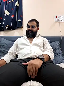 Fun Guuy online show from February 21, 7:42 am