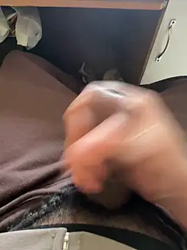 Snapshot of son_lover_dick chatting on February 3, 6:34 am son lover dick online show from February 3, 6:34 am