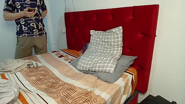 NicoDavisHere online show from November 16, 4:03 am