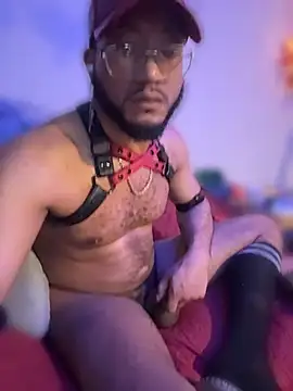 KySir1990 online show from April 18, 7:58 pm