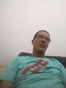 Snapshot of barboza991 chatting on February 28, 3:04 pm barboza991 online show from February 28, 3:04 pm