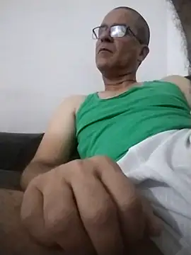 Snapshot of barboza991 chatting on March 16, 12:33 pm barboza991 online show from March 16, 12:33 pm