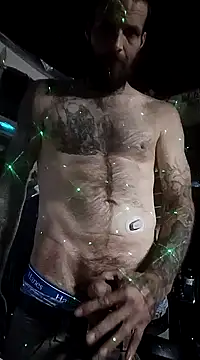 Whipit323 online show from December 3, 10:59 am