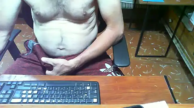 Roberto3102 online show from January 25, 6:57 pm