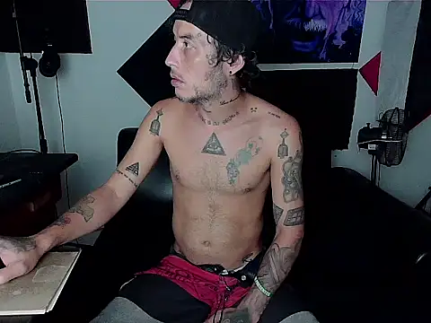 patrik tattoo  online show from September 21, 8:53 pm