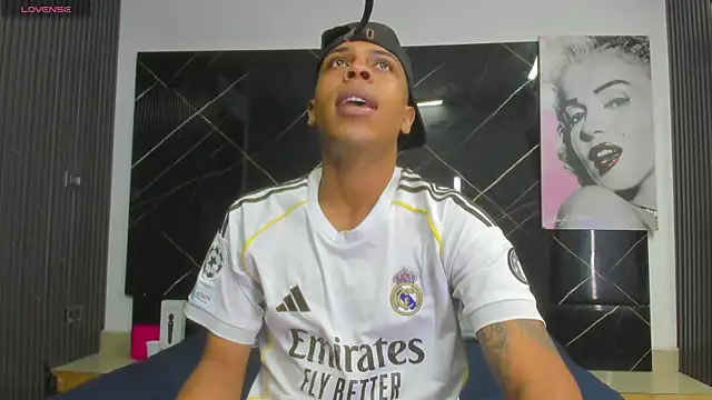 ada-brooke online show from February 24, 3:51 am