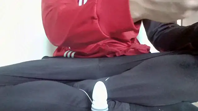 boy for playing online show from November 3, 1:03 pm